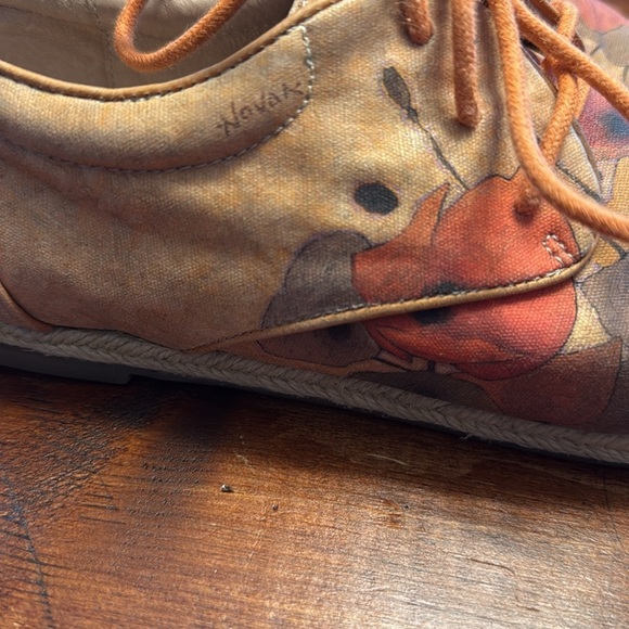 Icon Pumpkin Poppies Canvas Espadrille Sneakers Size 8.5 - Picture 2 of 8